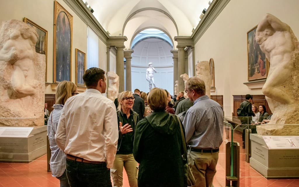 Accademia Gallery Skip-the-Line Guided Tour (Italian Guided Tour)