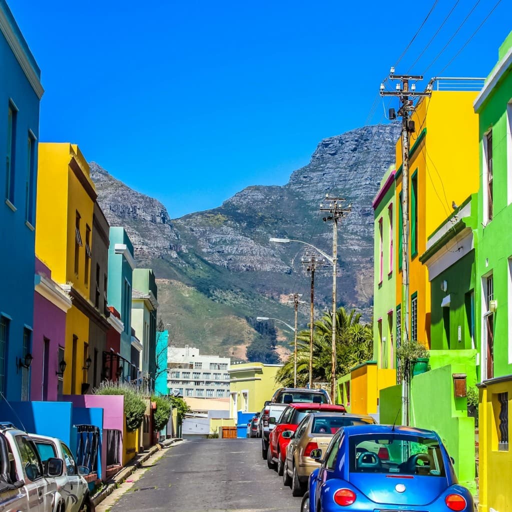 Cape Town & Table Mountain: Guided Tour + Roundtrip Transfer