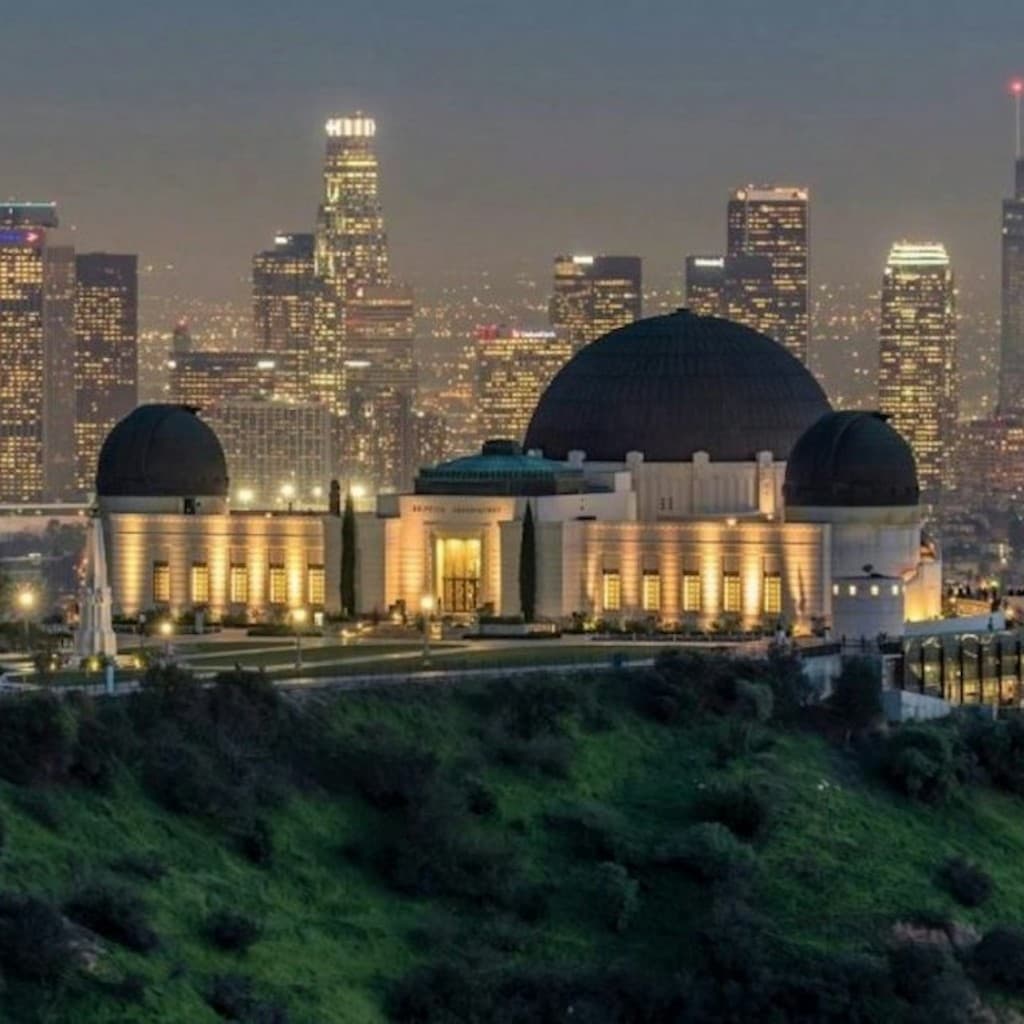 Griffith Observatory: Guided Tour + Planetarium Show
