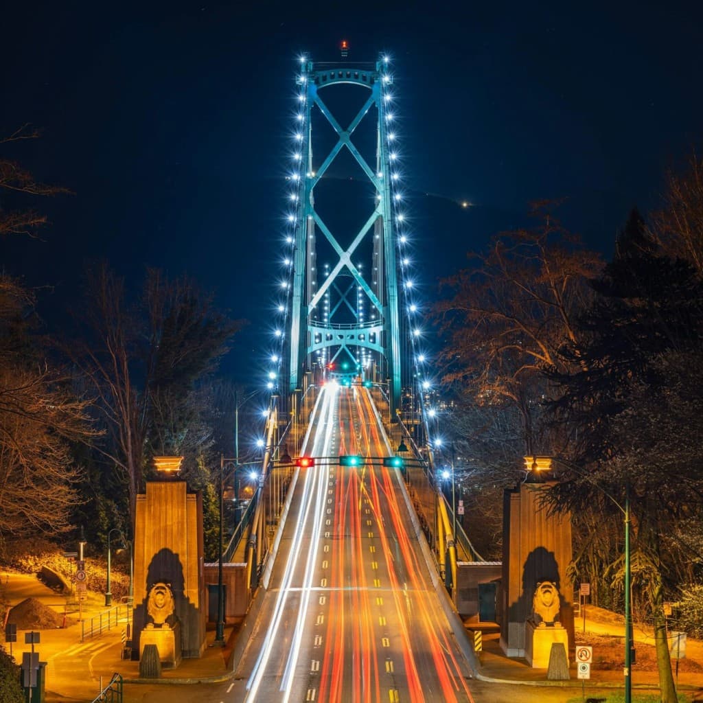 Vancouver: Scenic Twilight Tour with Capilano Park and Grouse Mountain