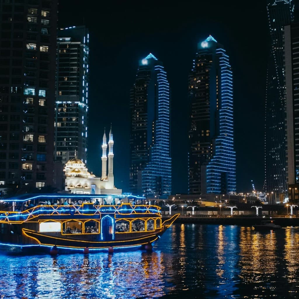 Dubai Marina: Dhow Cruise with Dinner - Dhow Cruise Upper Deck + Transfers