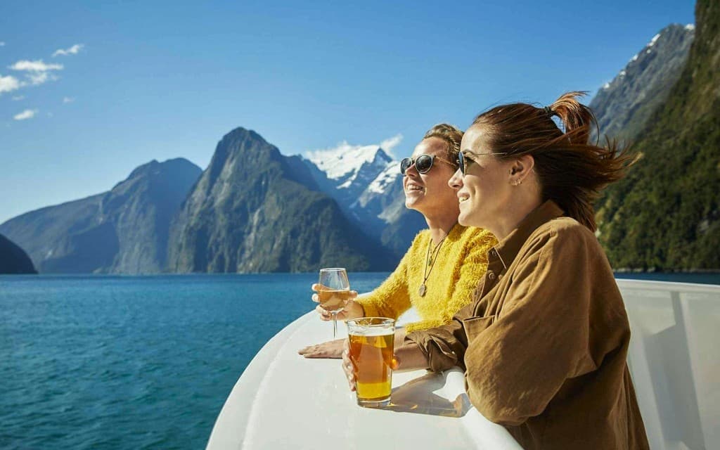 Premium Milford Sound Cruise with Gourmet Canapes & Sparkling Wine (Milford Sound Cruise)