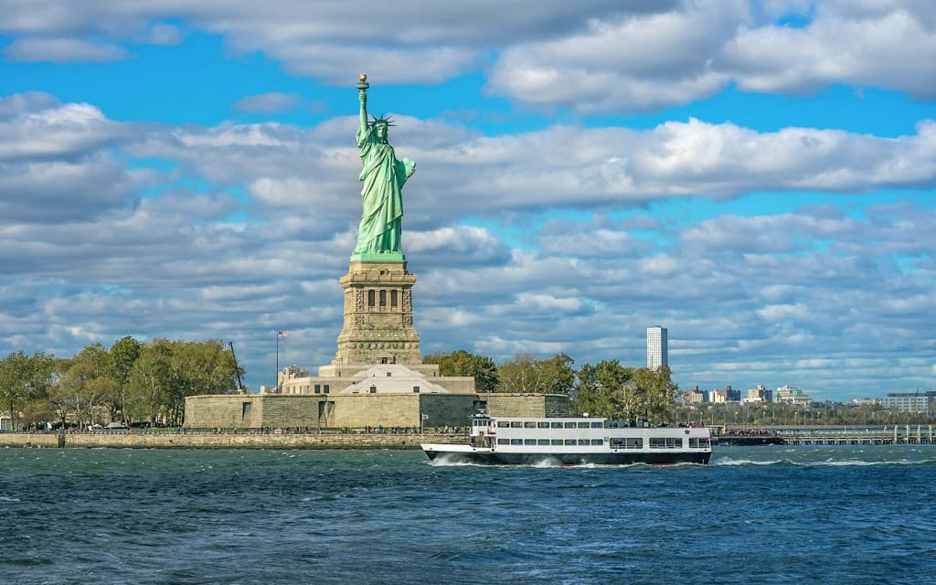 Statue of Liberty & Ellis Island Tickets (From New Jersey: Tickets & Round-Trip Ferry)
